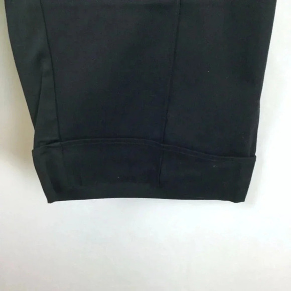 NWT Black Capris Pull On Elastic Waist Cuffed 24W - Picture 6 of 7